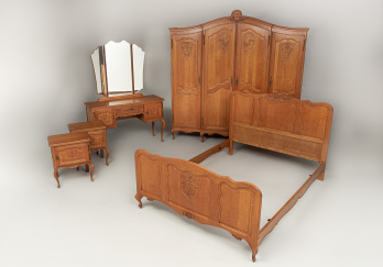 Старинный спальный гарнитур код. RM60634