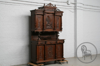 Антикварный буфет в стиле эпохи Генриха II код. BE107486