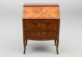 Cтаринный секретер код. RM28079