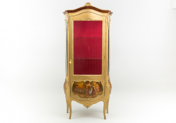 Старинная витрина код. RM15370